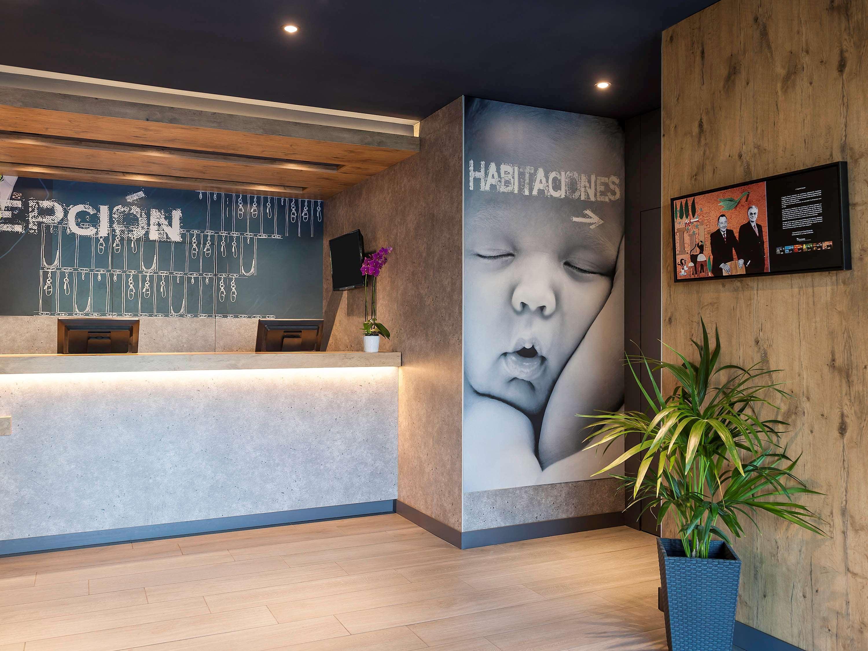 Ibis Budget Madrid Calle 30 Exterior photo